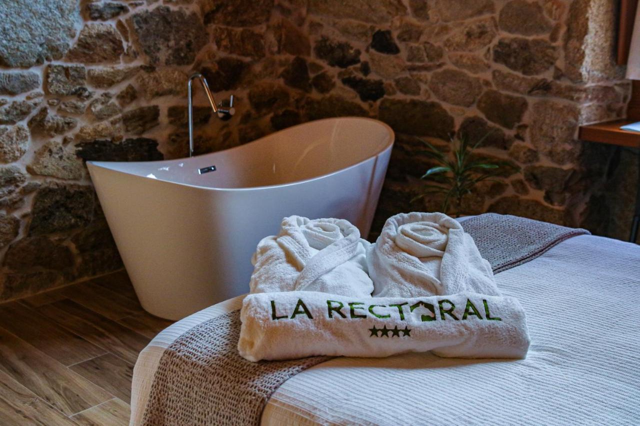 Hotel La Rectoral Covelo  Luaran gambar
